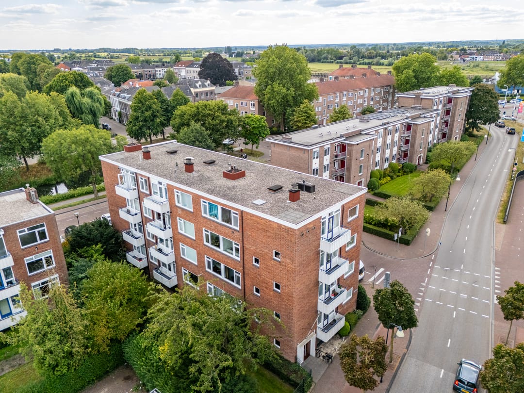 Photo 22 of Stationsplein 99