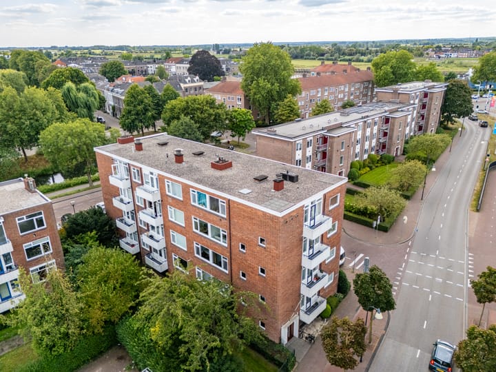 Foto 22 van Stationsplein 99