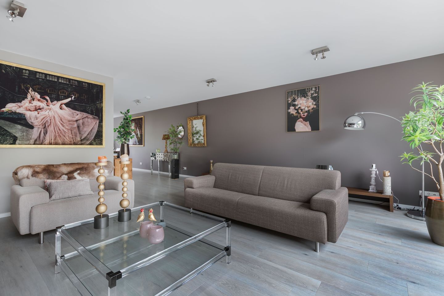 Photo 14 of Laantje van Hynckes 22