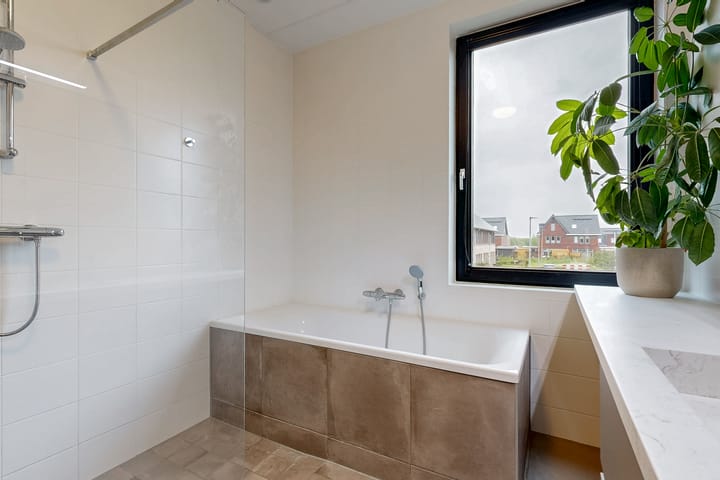 Foto 15 van Oliesloot 6