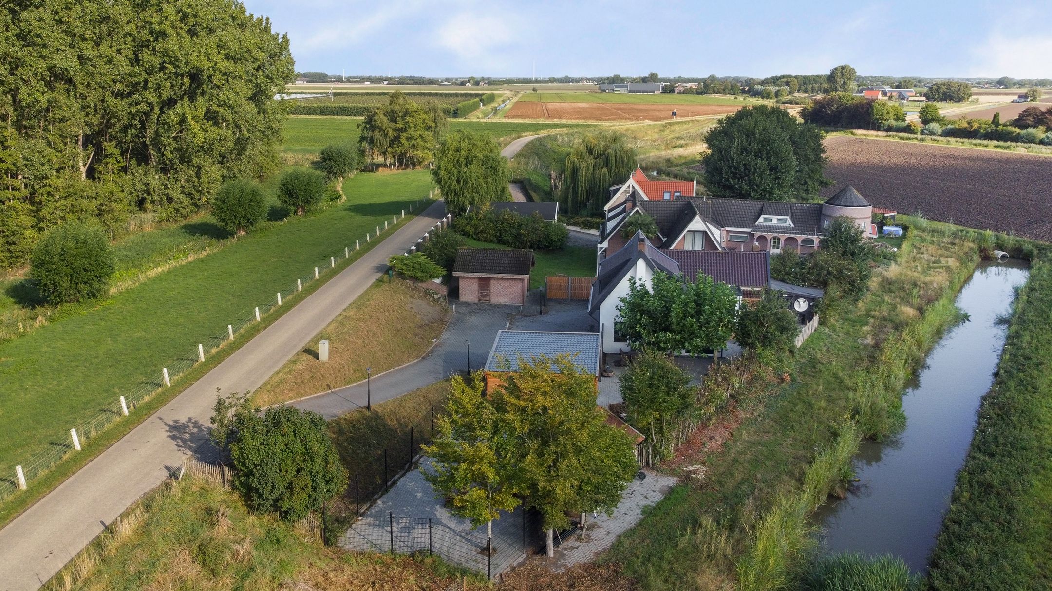 Photo 36 of Slobbegorsedijk 17