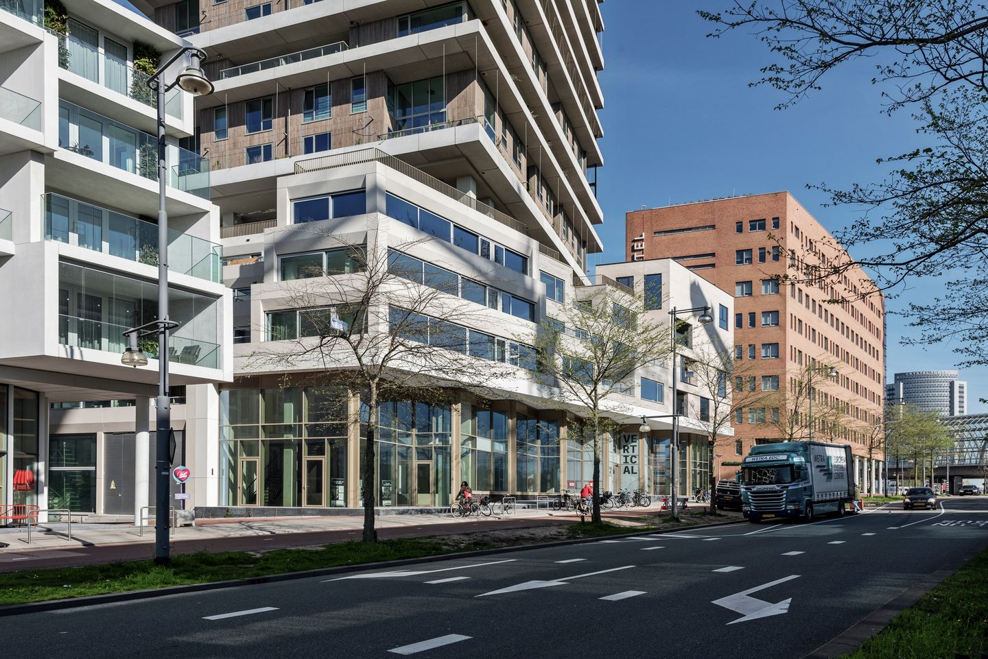 Photo 34 of Radarweg 450