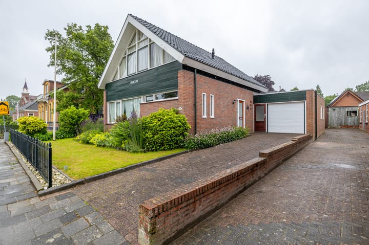 Photo 2 of Hereweg 37