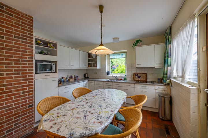 Photo 13 of Hereweg 37