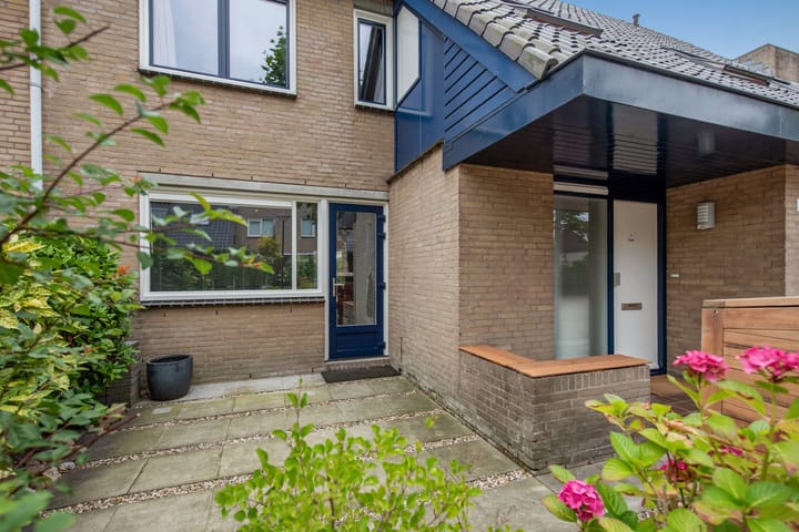 Foto 2 van Marshallplein 8