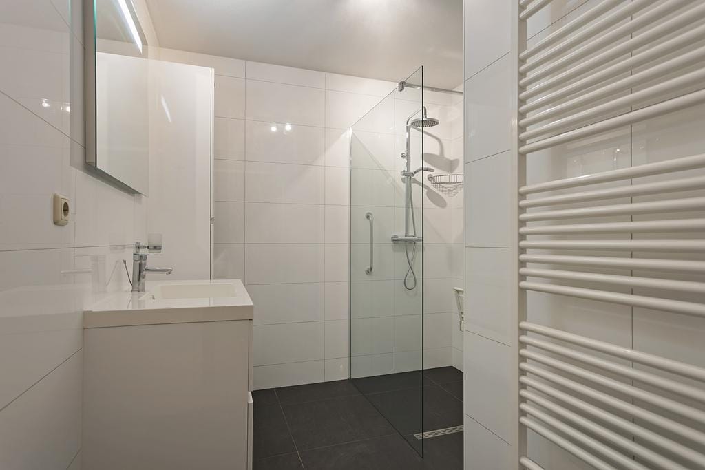 Photo 13 of Wilhelminalaan 11-A2