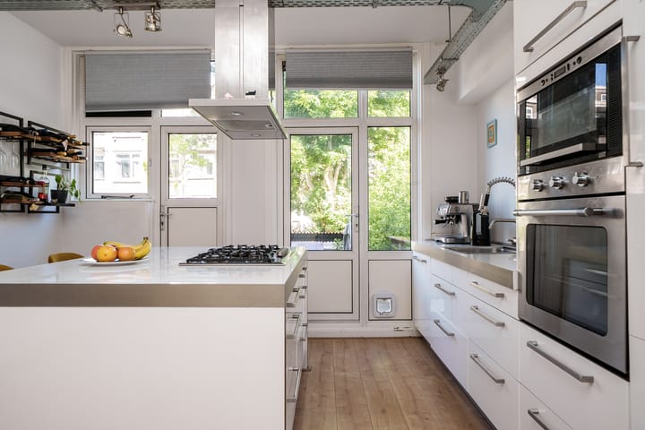 Foto 14 van Van der Dussenstraat 9-B