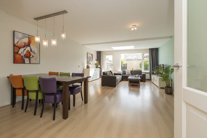 Foto 3 van Tongelaer 106