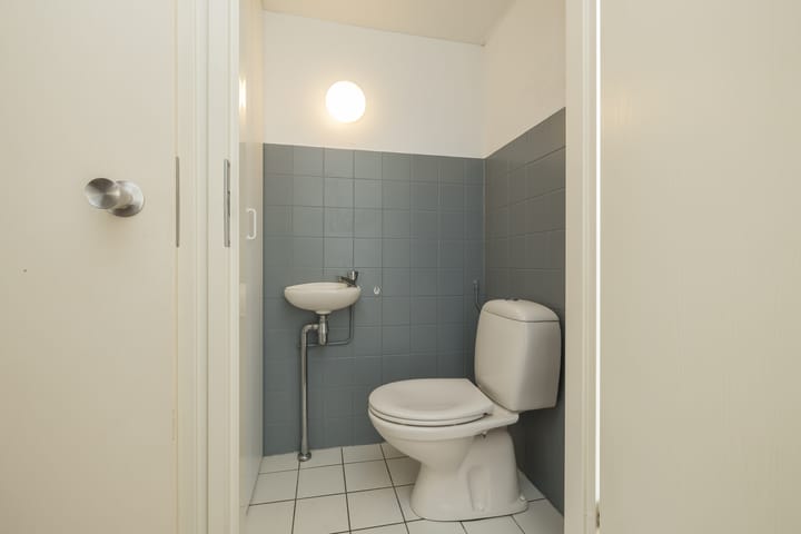 Photo 7 of Tongelaer 106