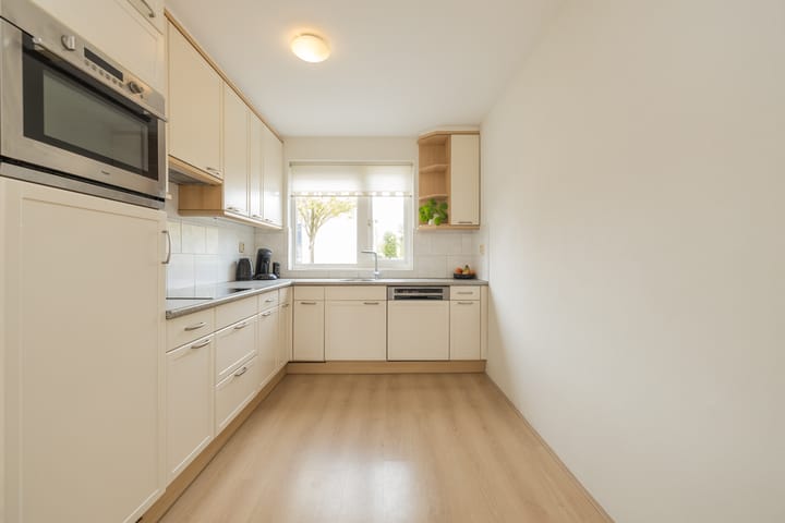 Photo 12 of Tongelaer 106