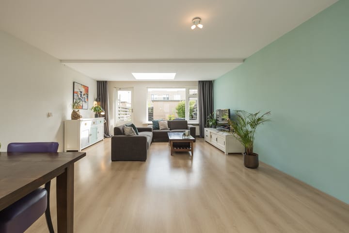 Photo 15 of Tongelaer 106