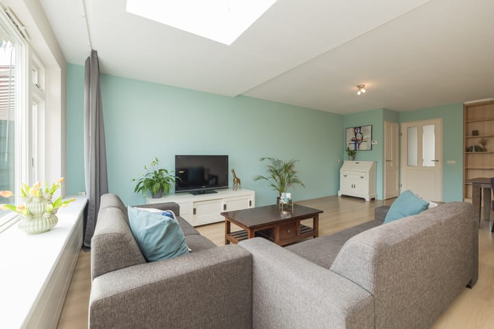 Photo 17 of Tongelaer 106