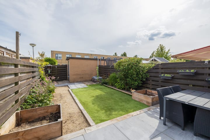 Photo 19 of Tongelaer 106