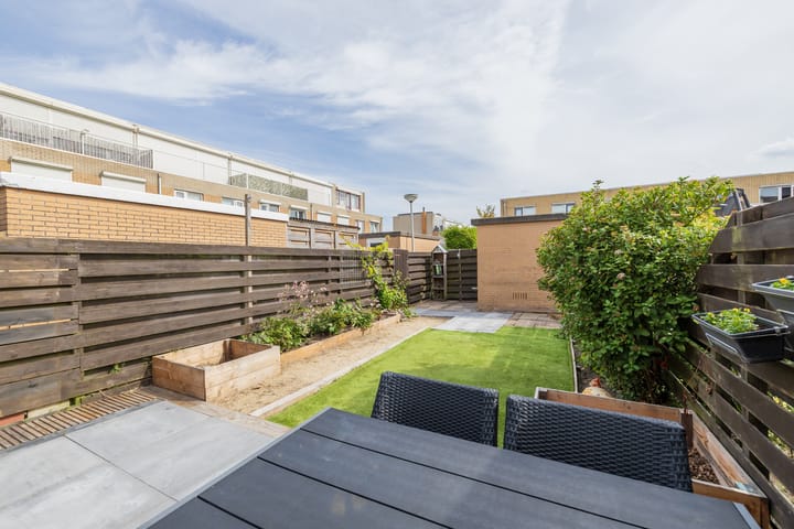 Photo 21 of Tongelaer 106