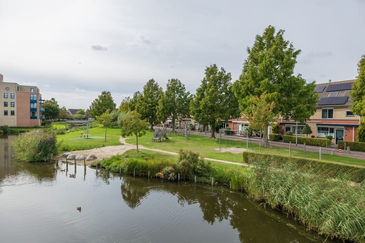 Photo 57 of Tongelaer 106