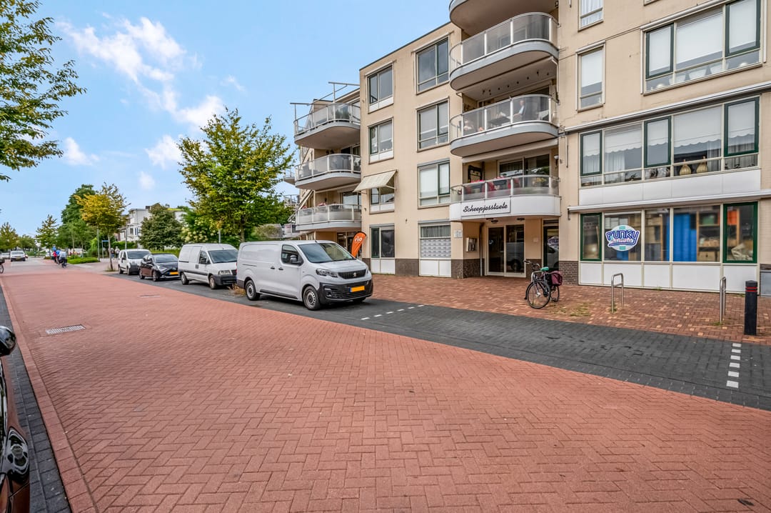 Photo 11 of Scheepjeshof 124