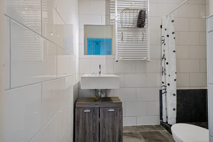 Photo 32 of Baurichter 9