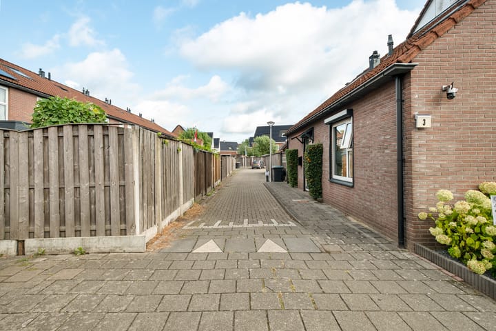 Photo 43 of Baurichter 9