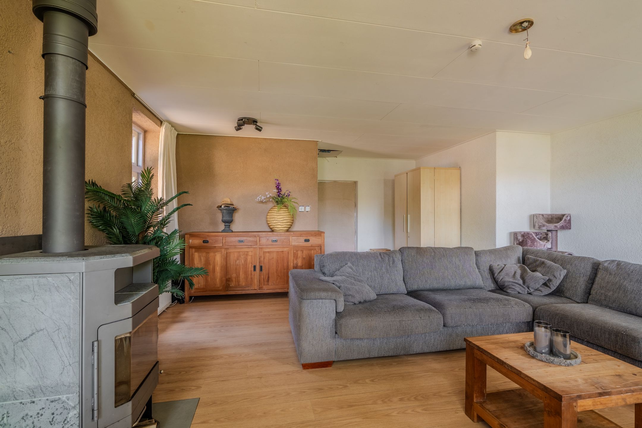 Foto 12 van Hoofdweg 22