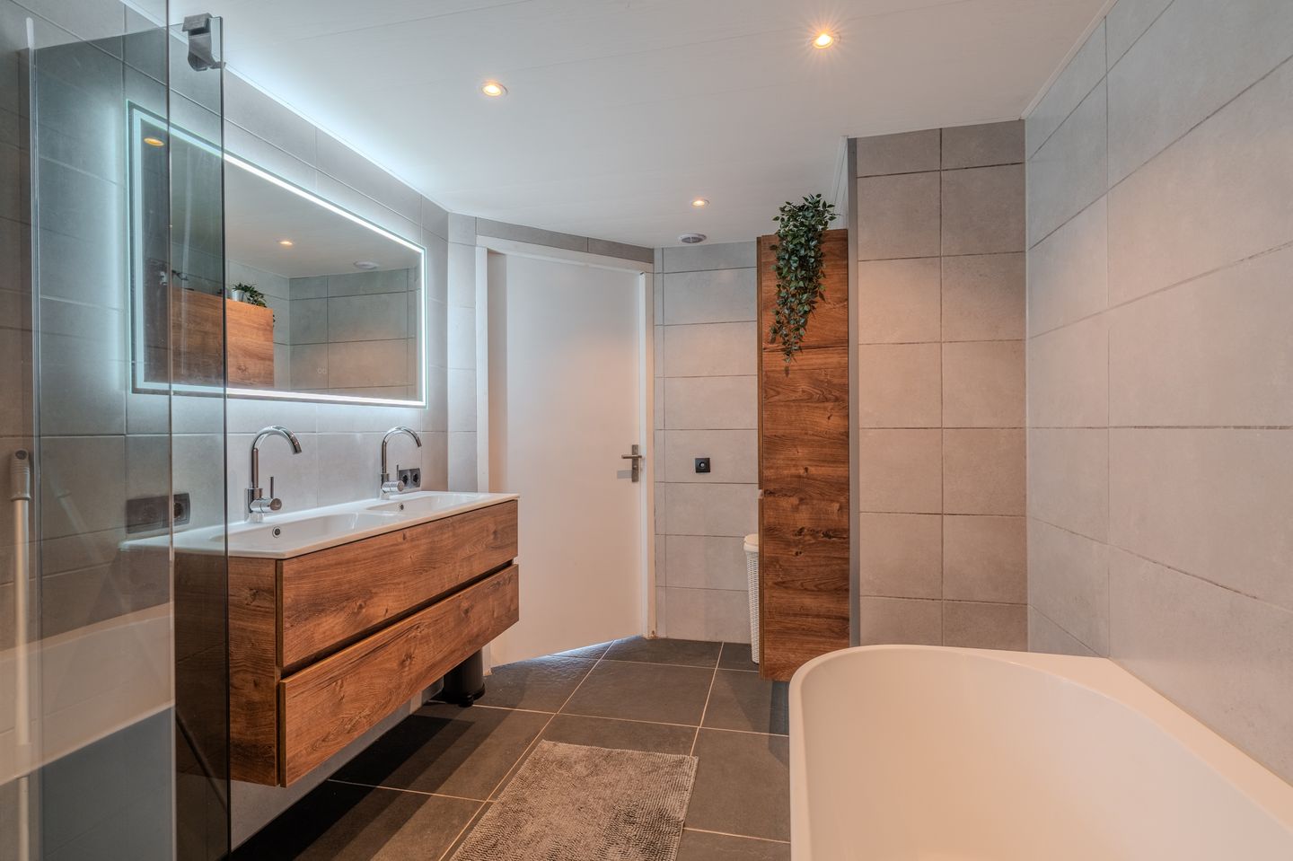 Foto 19 van Hoofdweg 22