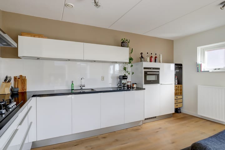 Photo 17 of J.J. Allanstraat 270