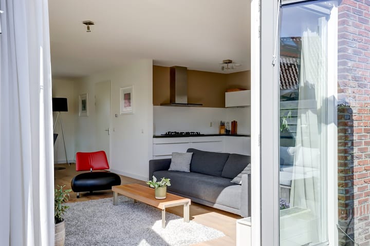 Photo 20 of J.J. Allanstraat 270