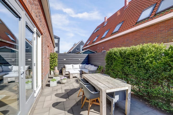 Photo 37 of J.J. Allanstraat 270