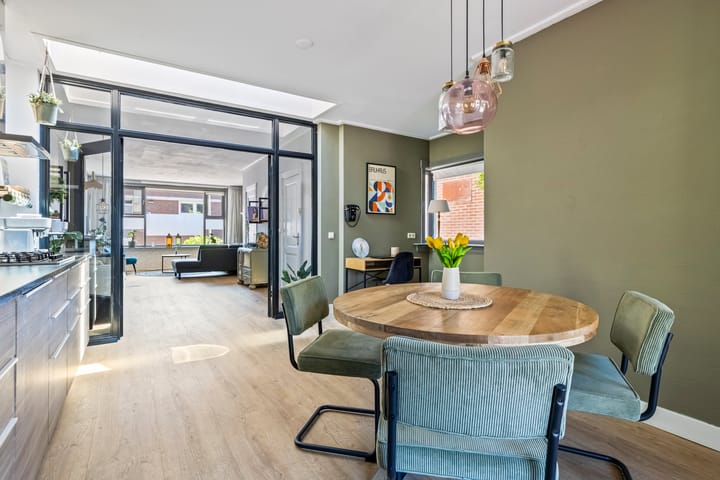 Foto 23 van Nicolaas Beetsstraat 1