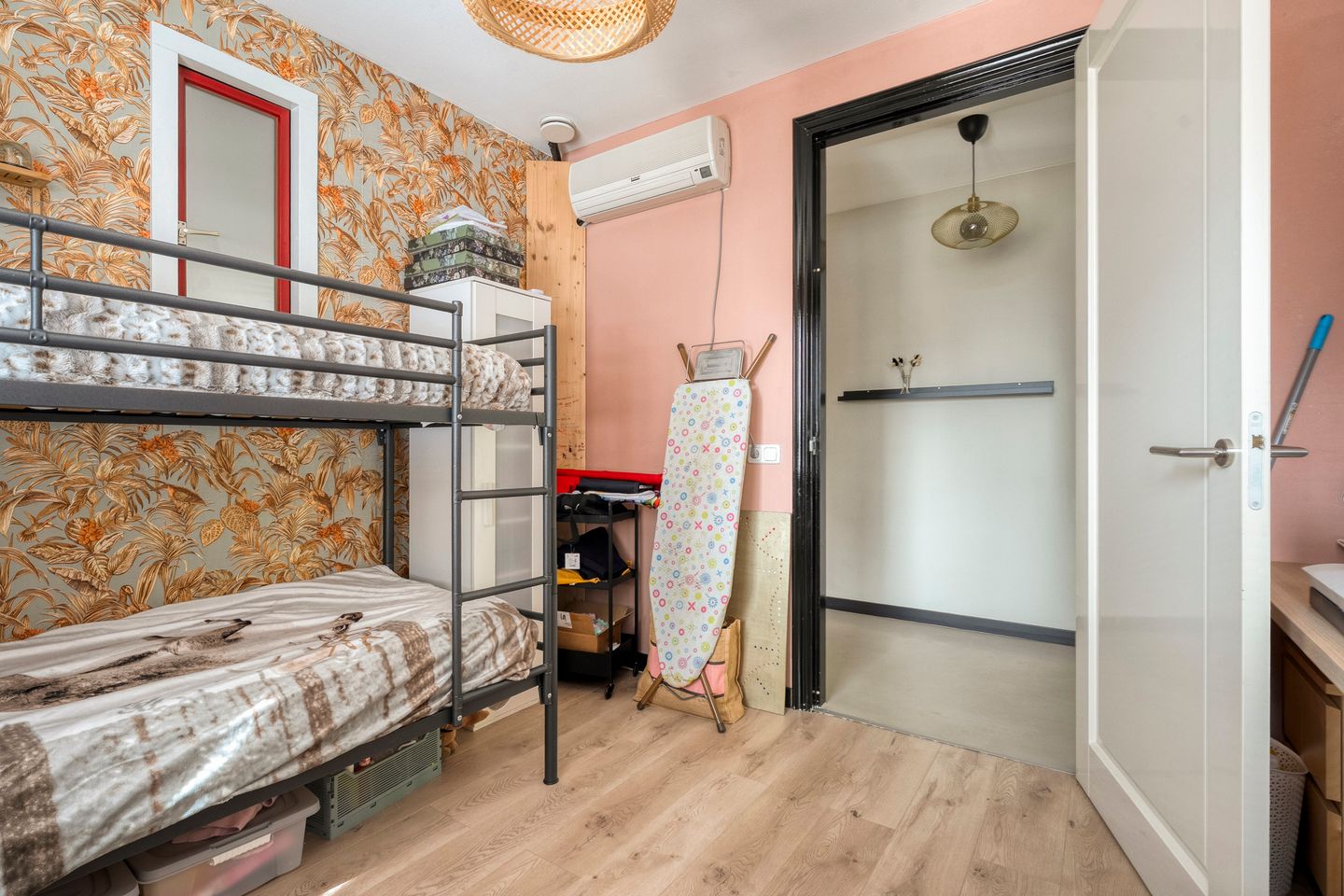 Foto 29 van Willem-Alexanderstraat 4-C