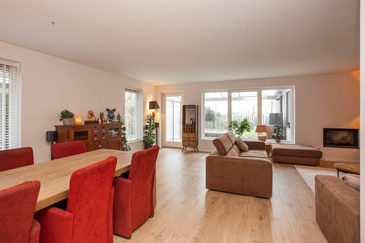 Foto 12 van Tacitus 12