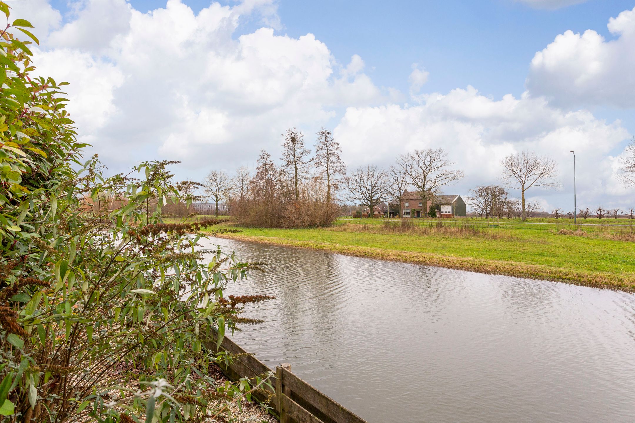 Foto 24 van Tacitus 12