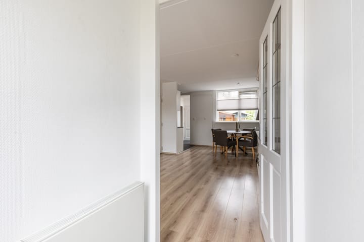 Foto 10 van Veenmoslaan 15