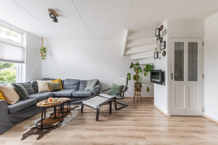 Foto 16 van Veenmoslaan 15