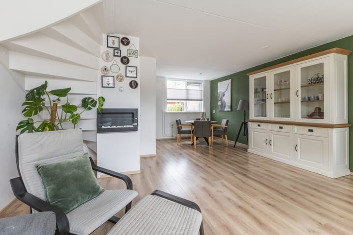 Foto 19 van Veenmoslaan 15