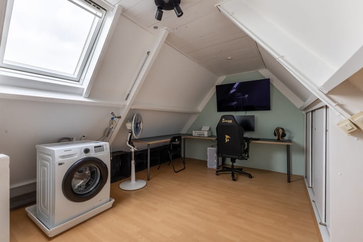 Foto 38 van Veenmoslaan 15