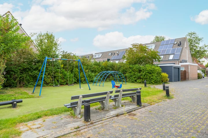 Foto 45 van Veenmoslaan 15