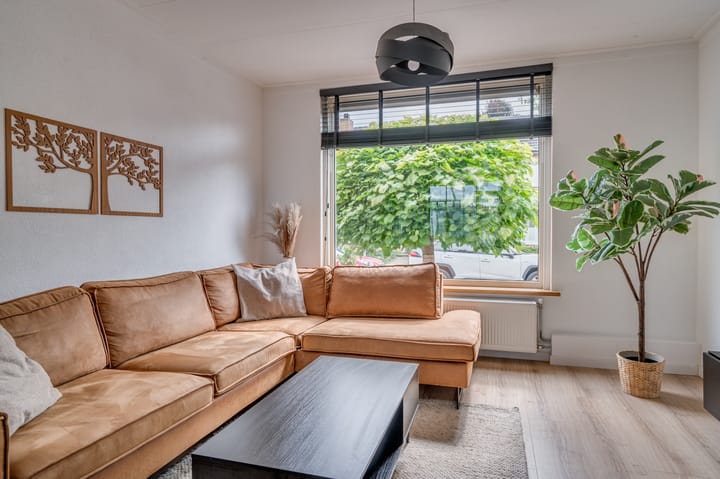 Foto 4 van Burgemeester Joostenlaan 42