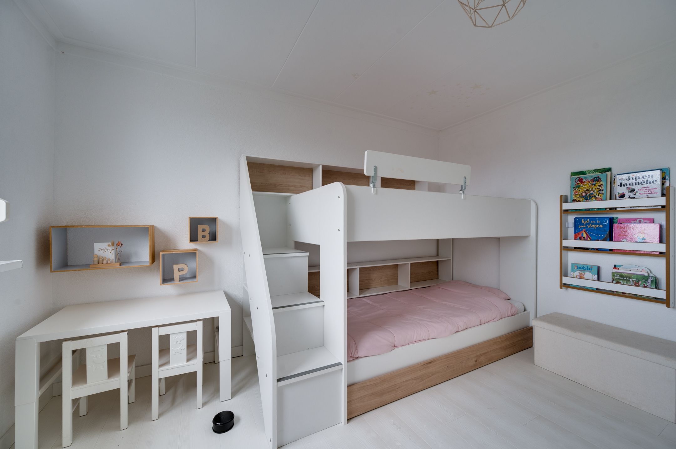 Foto 18 van Burgemeester Joostenlaan 42