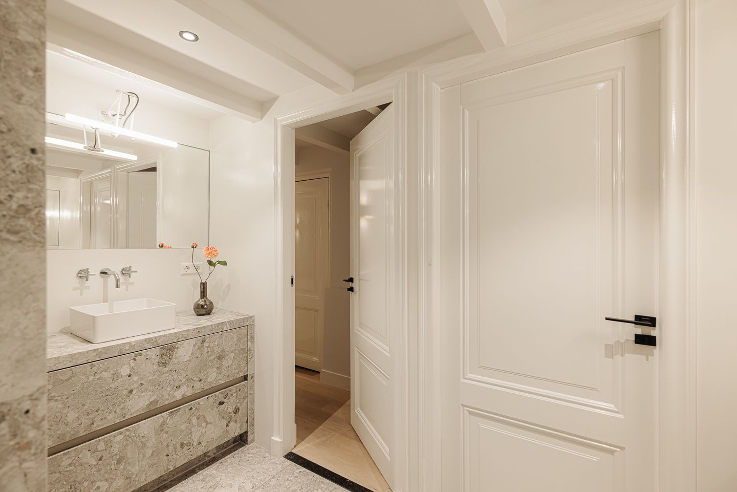 Foto 44 van Nicolaas Maesstraat 78-H