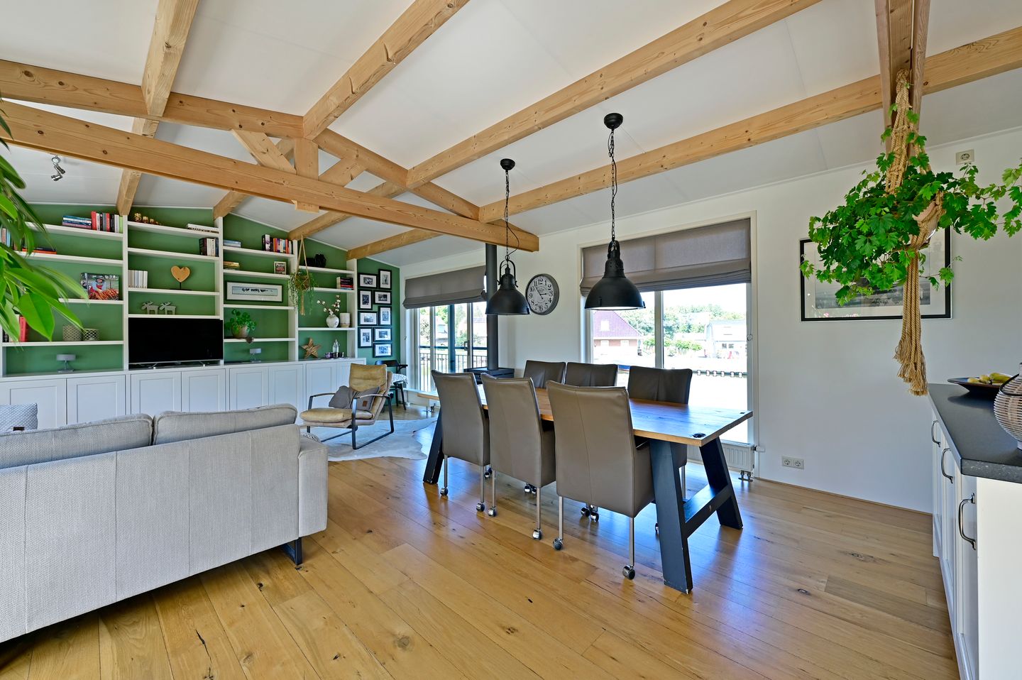 Foto 5 van Hoekse Aar 107