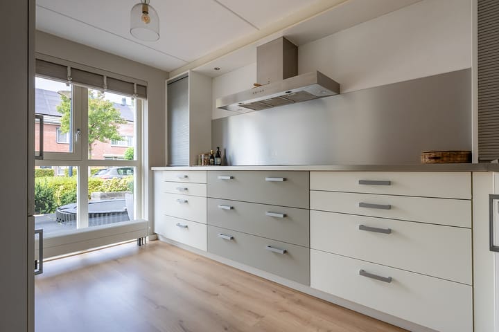 Foto 13 van Count Basielaan 4