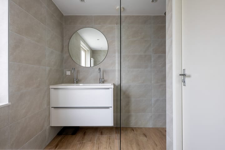 Foto 17 van Count Basielaan 4