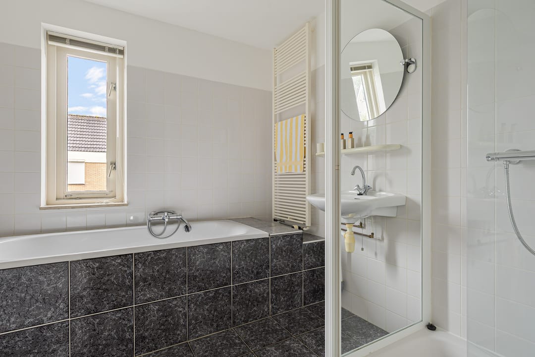 Foto 23 van Het Wapenschild 34