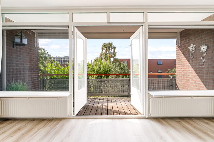 Foto 8 van Bremenstraat 59