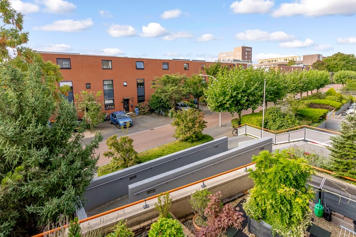 Foto 12 van Bremenstraat 59