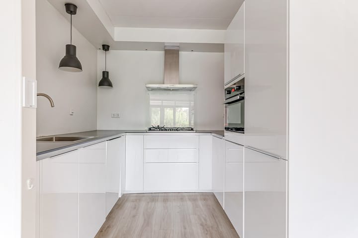 Foto 13 van Bremenstraat 59