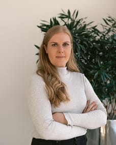 Laura Höcker - Commercieel Medewerker