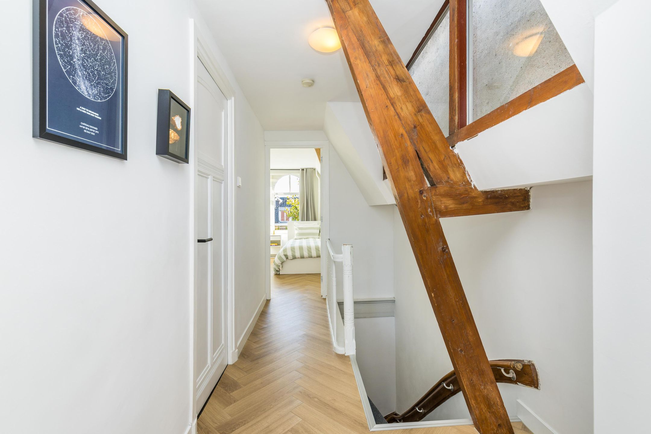 Foto 33 van Rodenrijsestraat 91-B