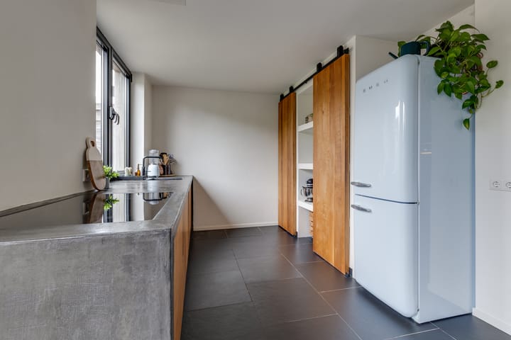 Photo 20 of Herman van Halterenstraat 19