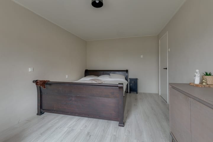 Photo 32 of Herman van Halterenstraat 19